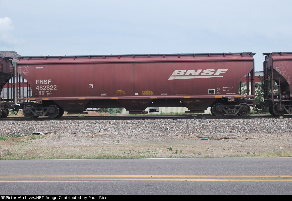 BNSF 482822